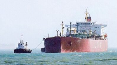 पश्चिम एशिया में तनाव के बीच राहत रणनीतिक मार्ग से गुजरा भारतीय एलपीजी टैंकर, दो और जहाज जल्द पहुंचेंगे भारत