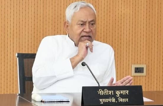बिहार में सियासी बदलाव का अहम दिन : नीतीश कुमार आज देंगे इस्तीफा, शाम तक नए मुख्यमंत्री के नाम पर फैसला संभव