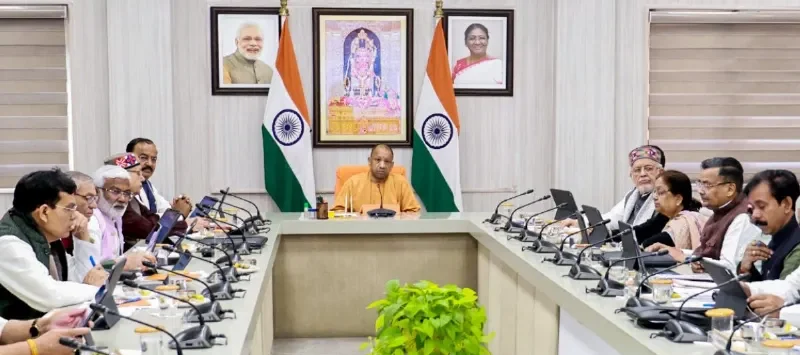 UP cabinet meeting लोक भवन में योगी कैबिनेट के 22 फैसले : शिक्षामित्रों का मानदेय बढ़ाया, जनहित के कई प्रस्तावों को मंजूरी 